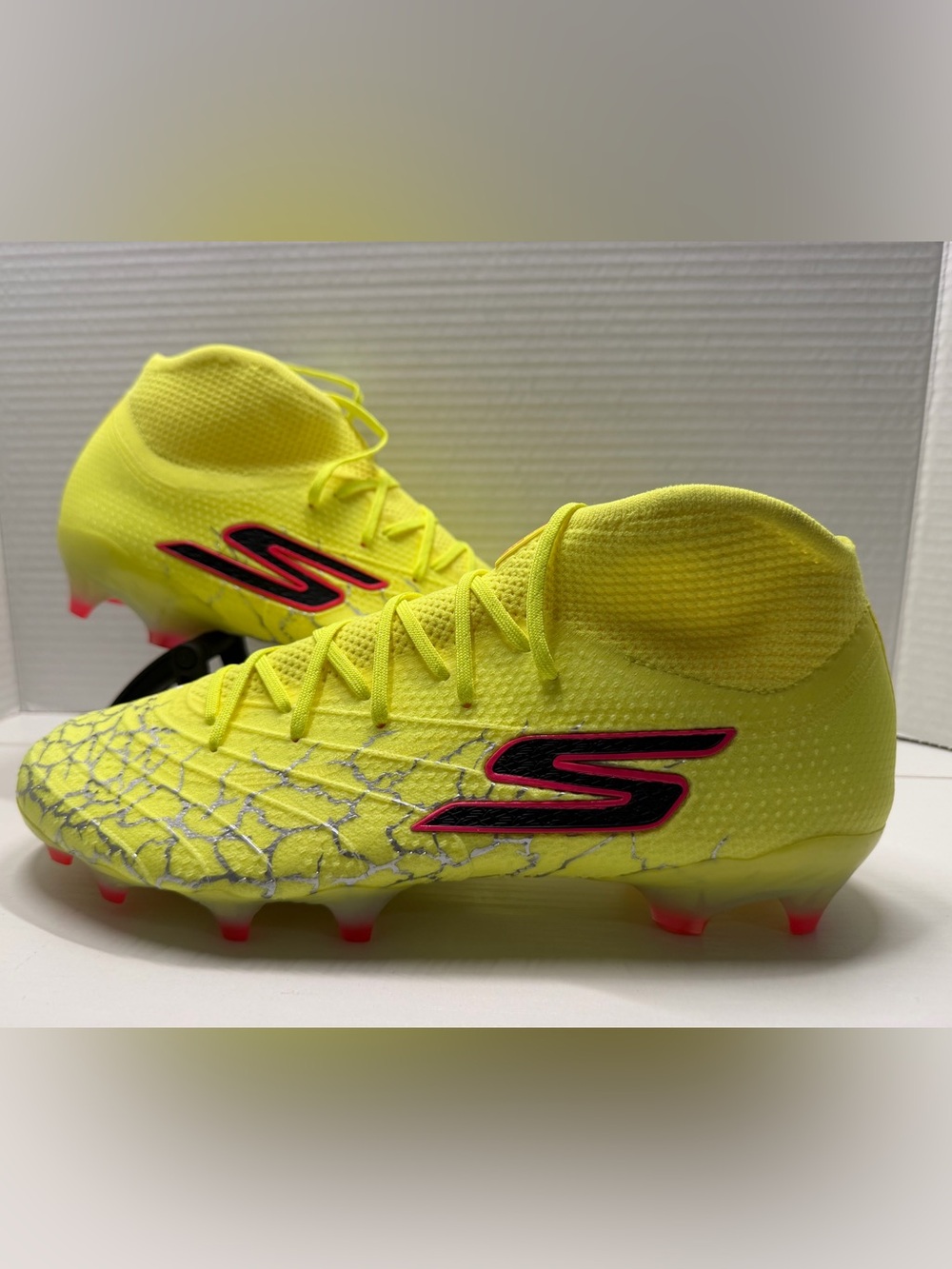 Yellow Skechers SKX 1.5 Soccer Shoes Size 11